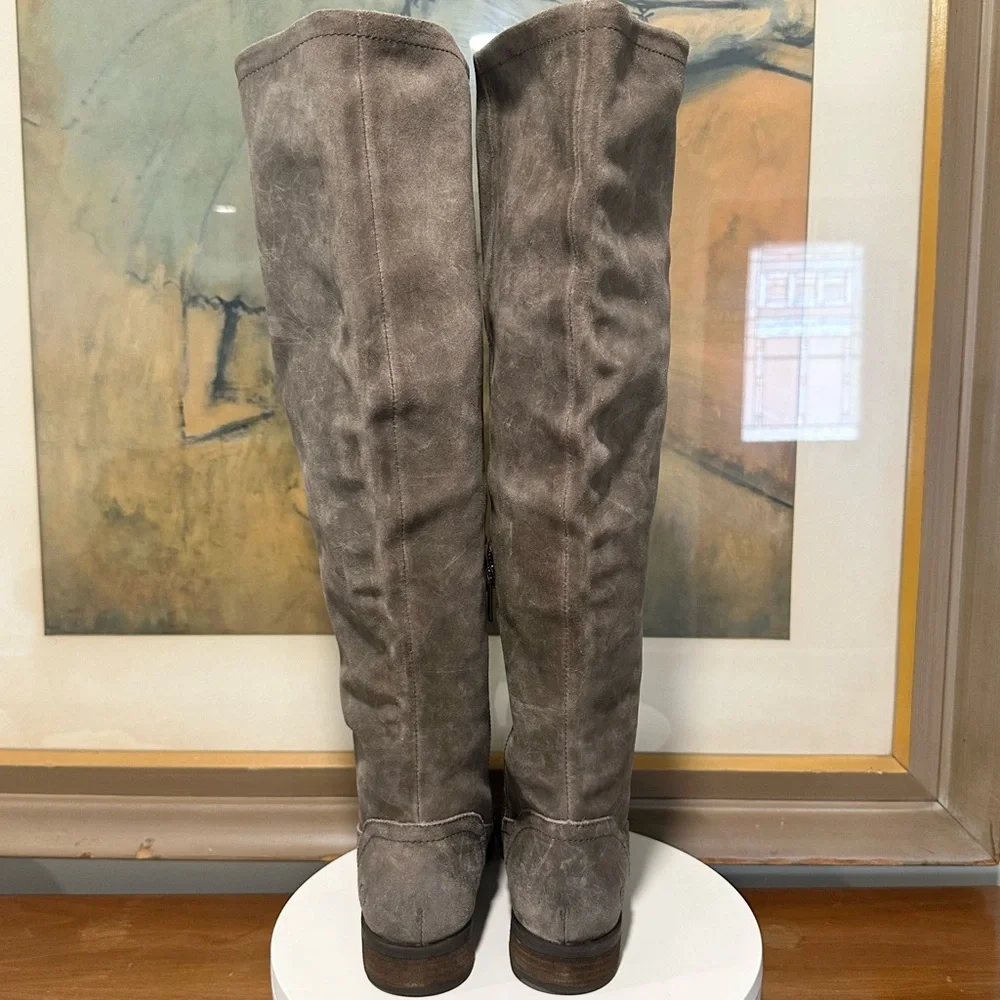 🌸BORN🌸 Britton Tall Over the Knee Boot Taupe Distressed Size: 6M